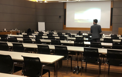 ey_auditorium.jpeg